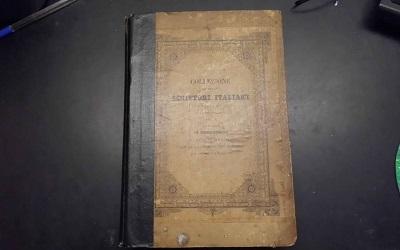 Photo shows front cover of Giovanni Boccaccio’s Decameron