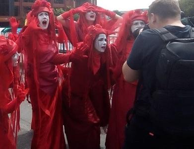 photo of Extinction Rebellion (XR)